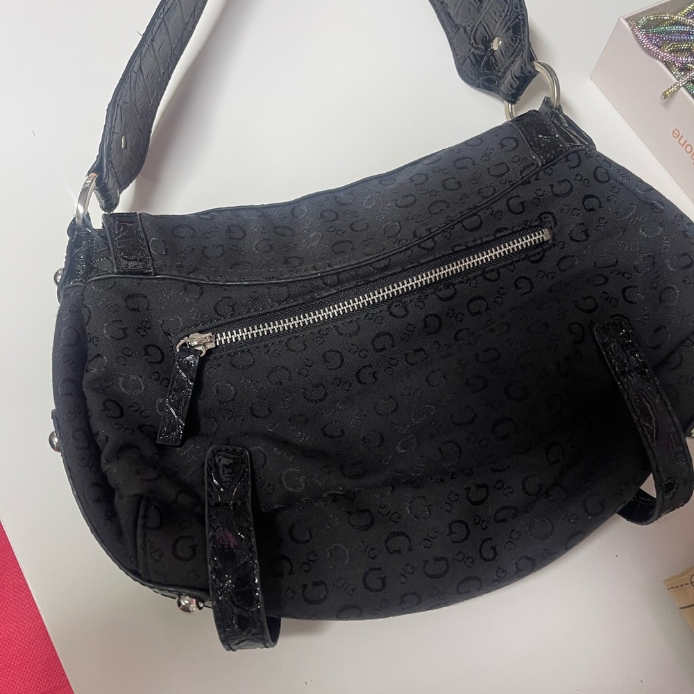 Guess Black Patterned Shoulder Bag - Picture 10 of 15